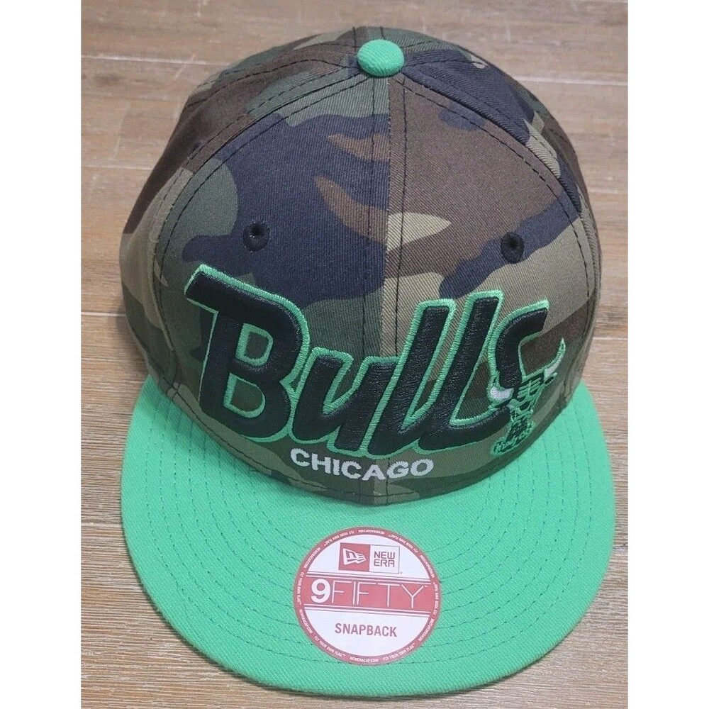 New Era 9Fifty Chicago Bulls Script Camo High Crown Hat Green Snapback Hardwood